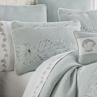 Royal Court Water'S Edge Hypoallergenic Quilt Set
