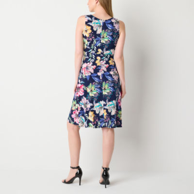 Robbie Bee Womens Sleeveless Floral Fit + Flare Dress