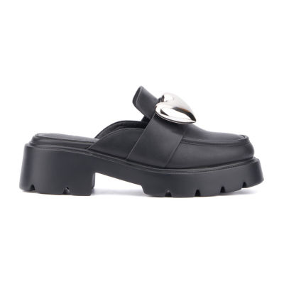 Olivia Miller Womens Heartless Moc Closed Toe Mules