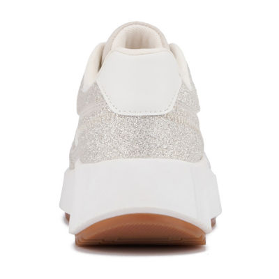 Olivia Miller Womens Beauty Queen Low Top Slip-On Shoe