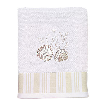 Avanti Coastal Farmhouse Shell Bath Towel