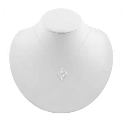 Womens / CT. T.W. Natural White Diamond 10K Gold Heart Pendant Necklace