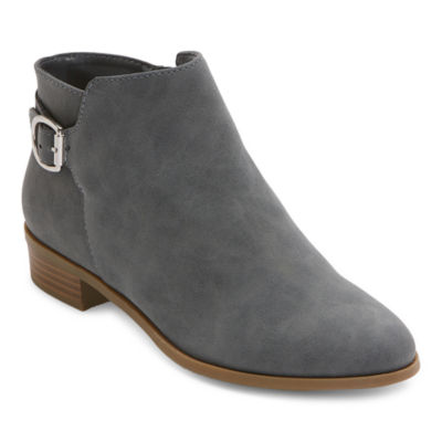 St. John's Bay Womens Rayford Stacked Heel Booties