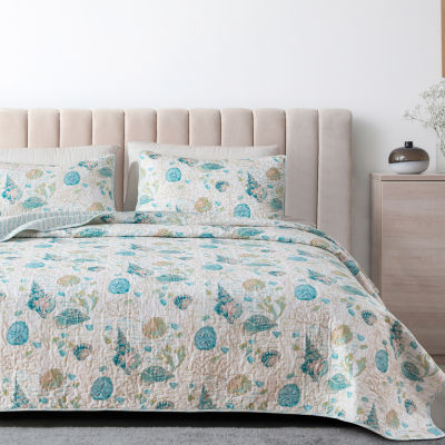 Blue Coast Shells Reversible Quilted Bedspread Bedding