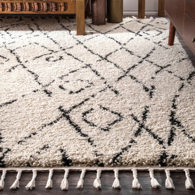 nuLoom Nieves Moroccan Diamond Tassel Rectangular Rug