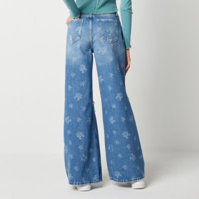 Arizona - Juniors Ripped Womens Low Rise Loose Fit Flare Leg Jean