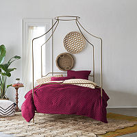 Distant Lands Amarosa Reversible Complete Bedding Set with Sheets, One Size, Red