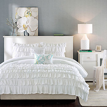 Intelligent Design Demi Ruffled Comforter Set with decorative