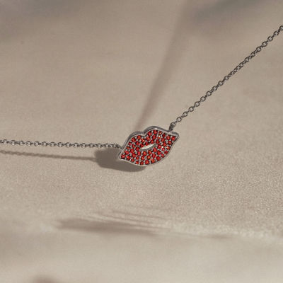 Diamonart Marilyn Monroe Womens Red Cubic Zirconia Platinum Over Silver Round 16 Inch Pendant Necklace