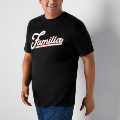 Hope & Wonder Hispanic Heritage Month Unisex Extended Sizes Short Sleeve 'Familia Es Todo' T-Shirt