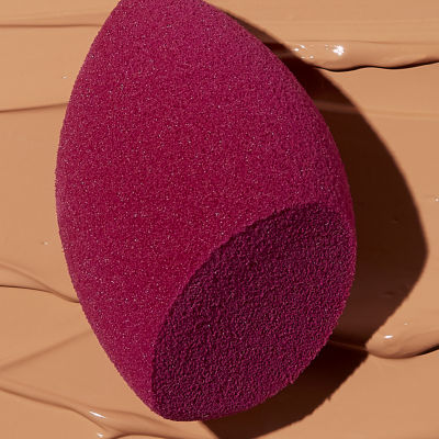 e.l.f. Total Face Blending Sponge