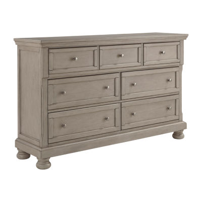 Signature Design by Ashley Lettner 7-Drawer Dresser in Light Gray