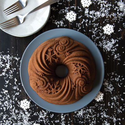 Nordicware Let It Snow 9" Bundt Pan