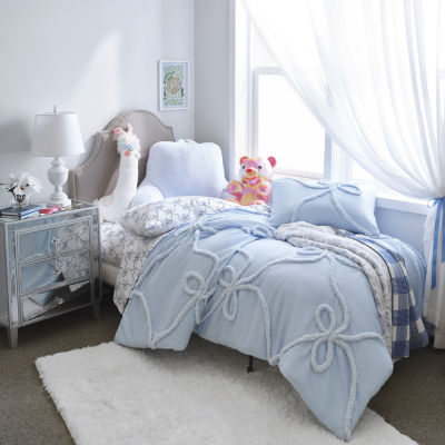 Forever 21 Cassidy Comforter Set