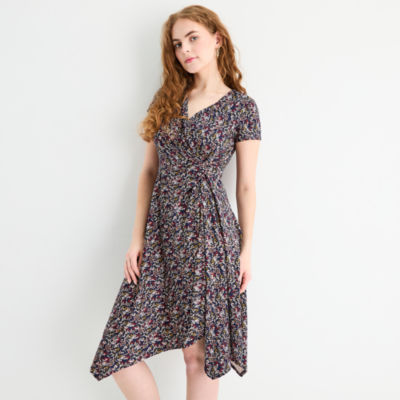 Perceptions Womens Petite Short Sleeve Floral High-Low Fit + Flare Dress