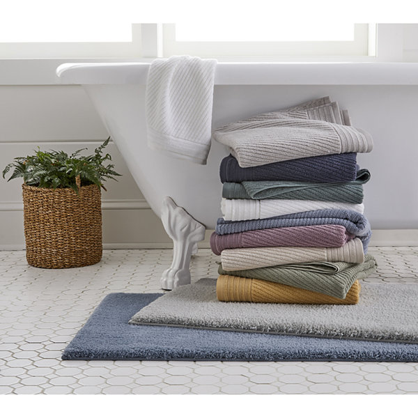 Linden Street Performance Antimicrobial Treated Solid Bath Towel