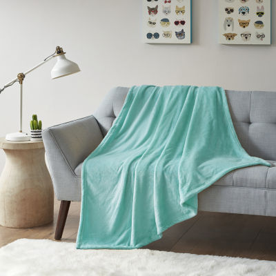 Intelligent Design Lightweight Throw