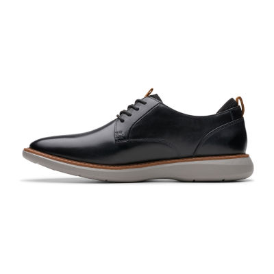 Clarks Mens Brantin Plain Oxford Shoes