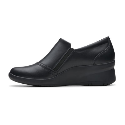 Clarks Suttyn Zip Womens Round Closed Toe Slip-On Shoe