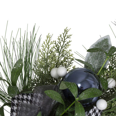 Houndstooth and White Berries Artificial Christmas Wreath - 24-Inch  Unlit