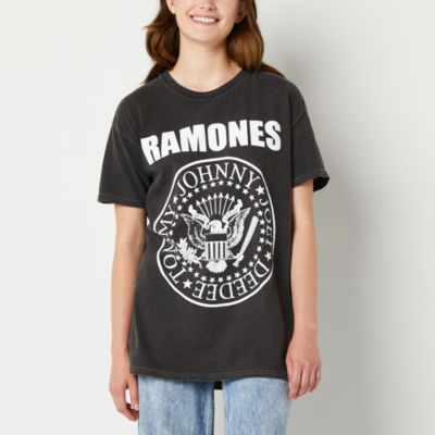 New World Juniors The Ramones Oversized Tee Womens Short Sleeve Graphic T-Shirt