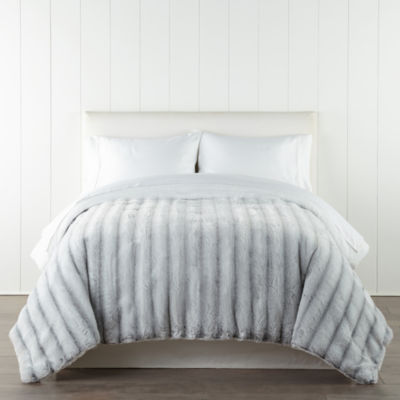 North Pole Trading Co. Faux Fur Comforter