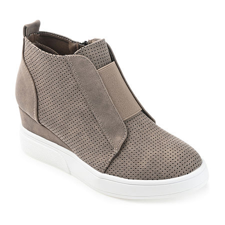 Journee Collection Womens Clara Wedge Sneaker, 6 Medium, Beige