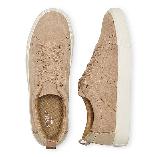 75% on these Men’s Suede Trim Sneakers