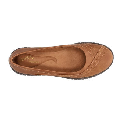 Easy Street Womens Cosma Ballet Flats