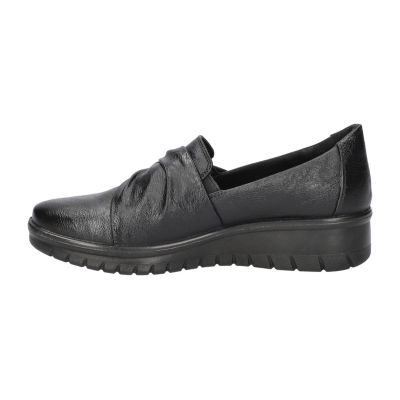 Easy Street Womens Faith Slip-On Shoe