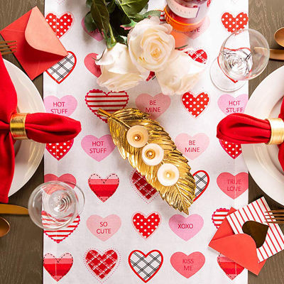 Design Imports Sweet Hearts Print Table Runners