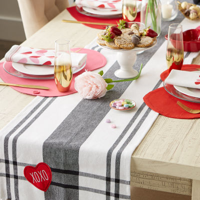 Design Imports Heart Xoxo Plaid Table Runners