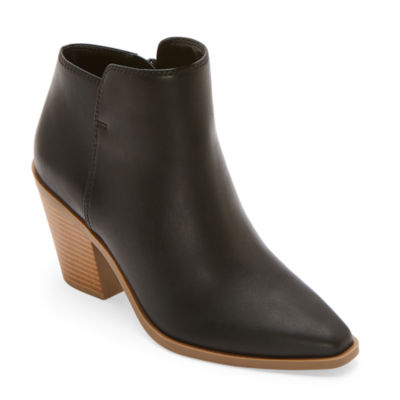 a.n.a Womens Dutch Stacked Heel Booties