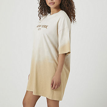 Forever 21 Women's T-shirt Short LOGO Top PN227603