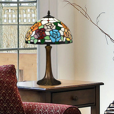 Dale Tiffany 19.5" Manor  Tiffany Table Lamp