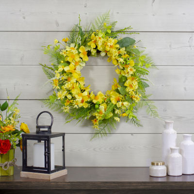 Northlight 23in Daisy Berry Yellow Green Indoor Christmas Wreath