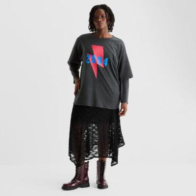 Joaquina for JCPenney Womens Juniors Plus Crew Neck Long Sleeve T-Shirt