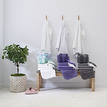 Home Expressions Quick Dri Benzoyl Peroxide Friendly Bath Towel | Green | One Size | Bath Towels Bath Sheets | Quick Dry|Benzoyl Peroxide Friendly 