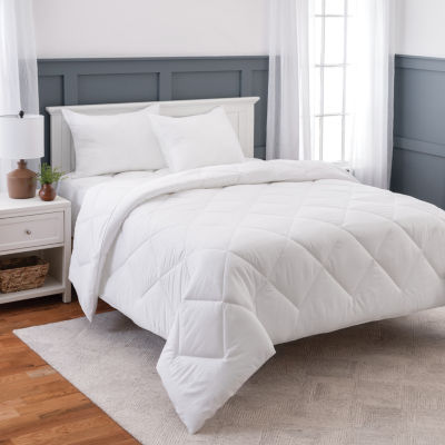 Martha Stewart Cloud Support All Seasons Warmth Down Alternative Comforter