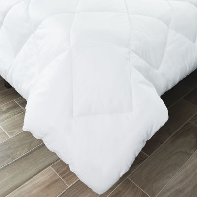 Martha Stewart Cloud Support All Seasons Warmth Down Alternative Comforter