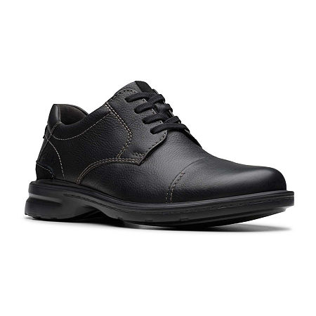 Clarks Gessler Mens Moc Closed Toe Oxford Shoes, 9 Medium, Black