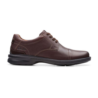 Clarks Gessler Mens Moc Closed Toe Oxford Shoes