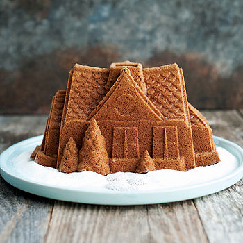 Gingerbread Castle Bundt Cake 