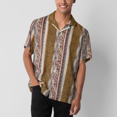 Forever 21 Mens  Short Sleeve Leopard Button-Down Shirt