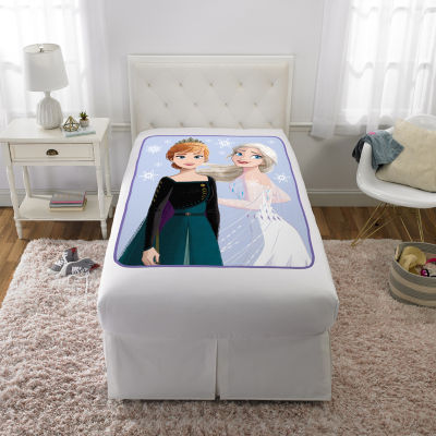 Disney Collection Frozen Lightweight Throw