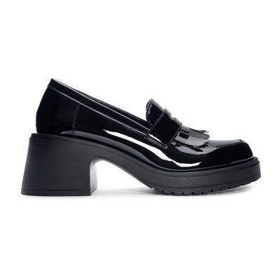 Dirty Laundry Thing Womens Moc Closed Toe Slip-On Shoe
