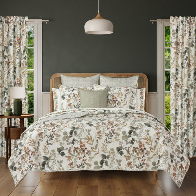 Royal Court Evergreen Floral Quilt Set