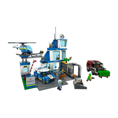 LEGO City Police Police Station 60316 Building Set (668 Pieces)