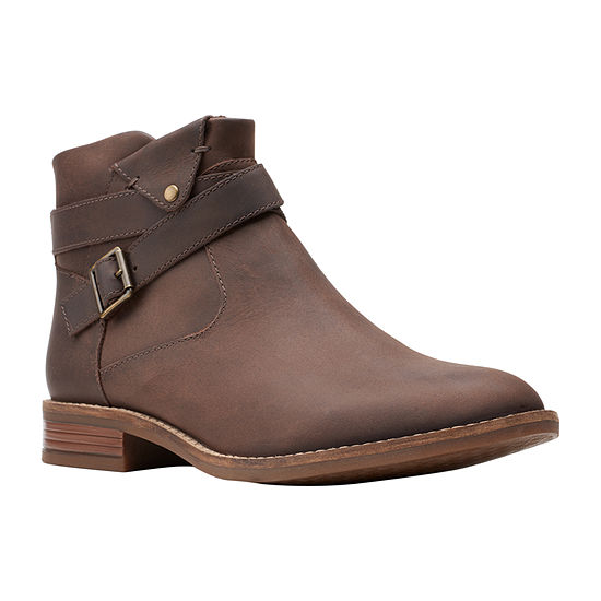 Clarks Womens Camzin Dime Flat Heel Booties