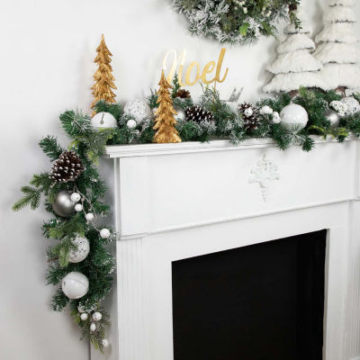 Northlight Pine Frosted Unlit Indoor Christmas Garland